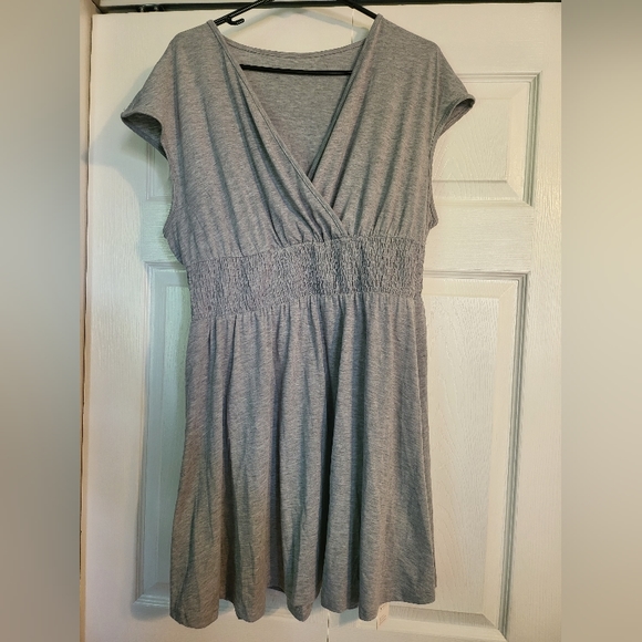 NWT Cupshe Heathered Knit Smocked Dress - Picture 3 of 5